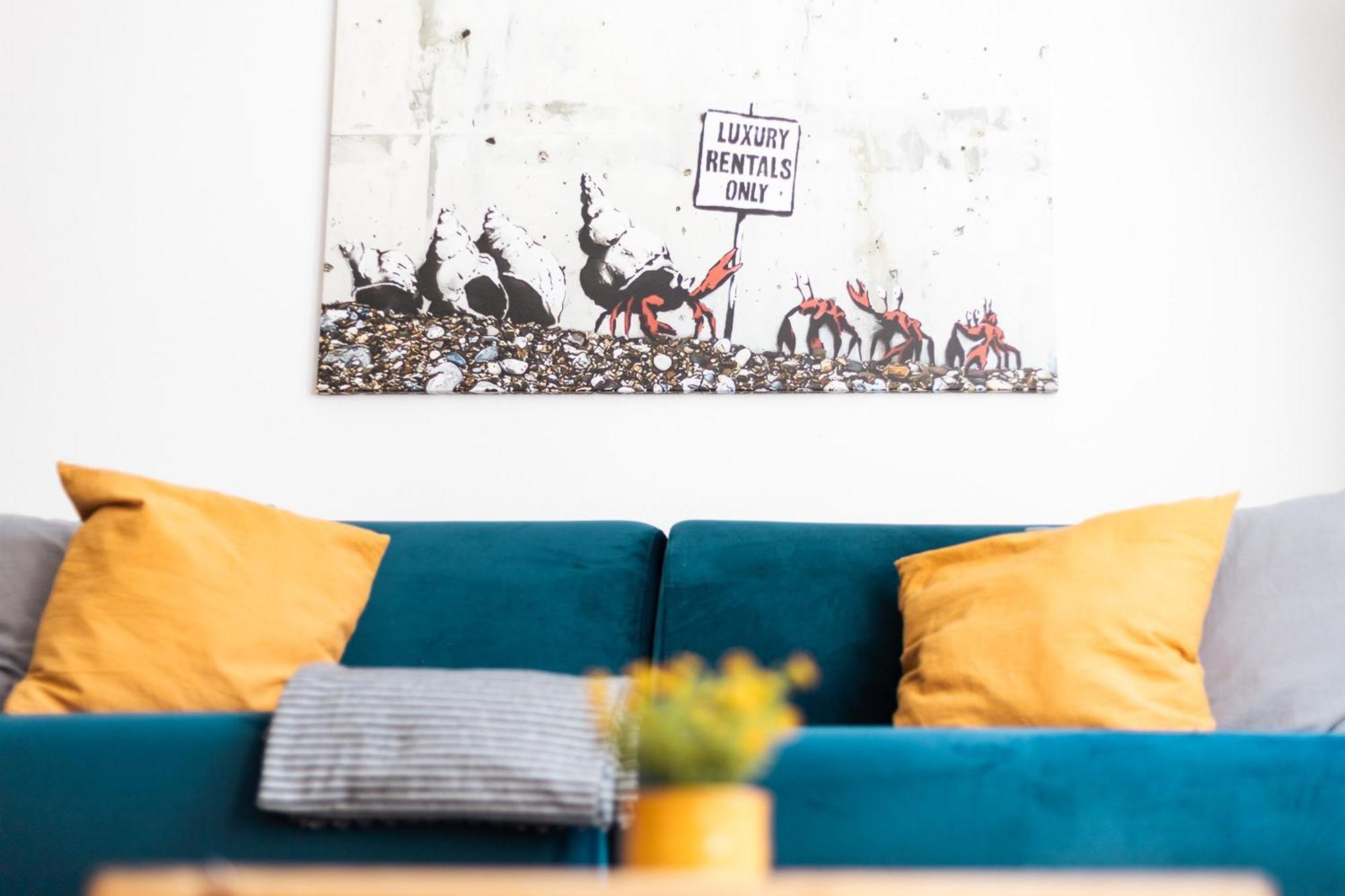 Ko-Living Space An Der Oper - Street Art Design Apartments Halle  ภายนอก รูปภาพ