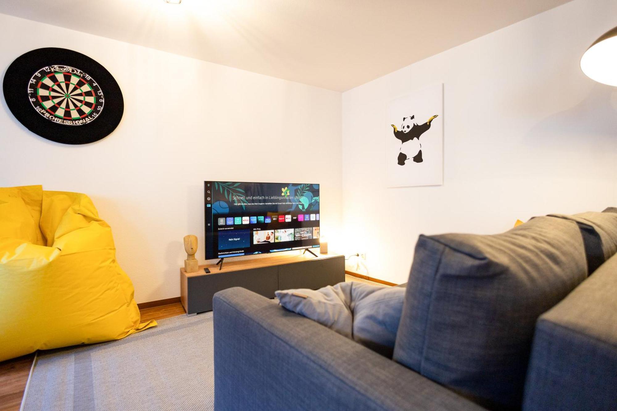 Ko-Living Space An Der Oper - Street Art Design Apartments Halle  ภายนอก รูปภาพ