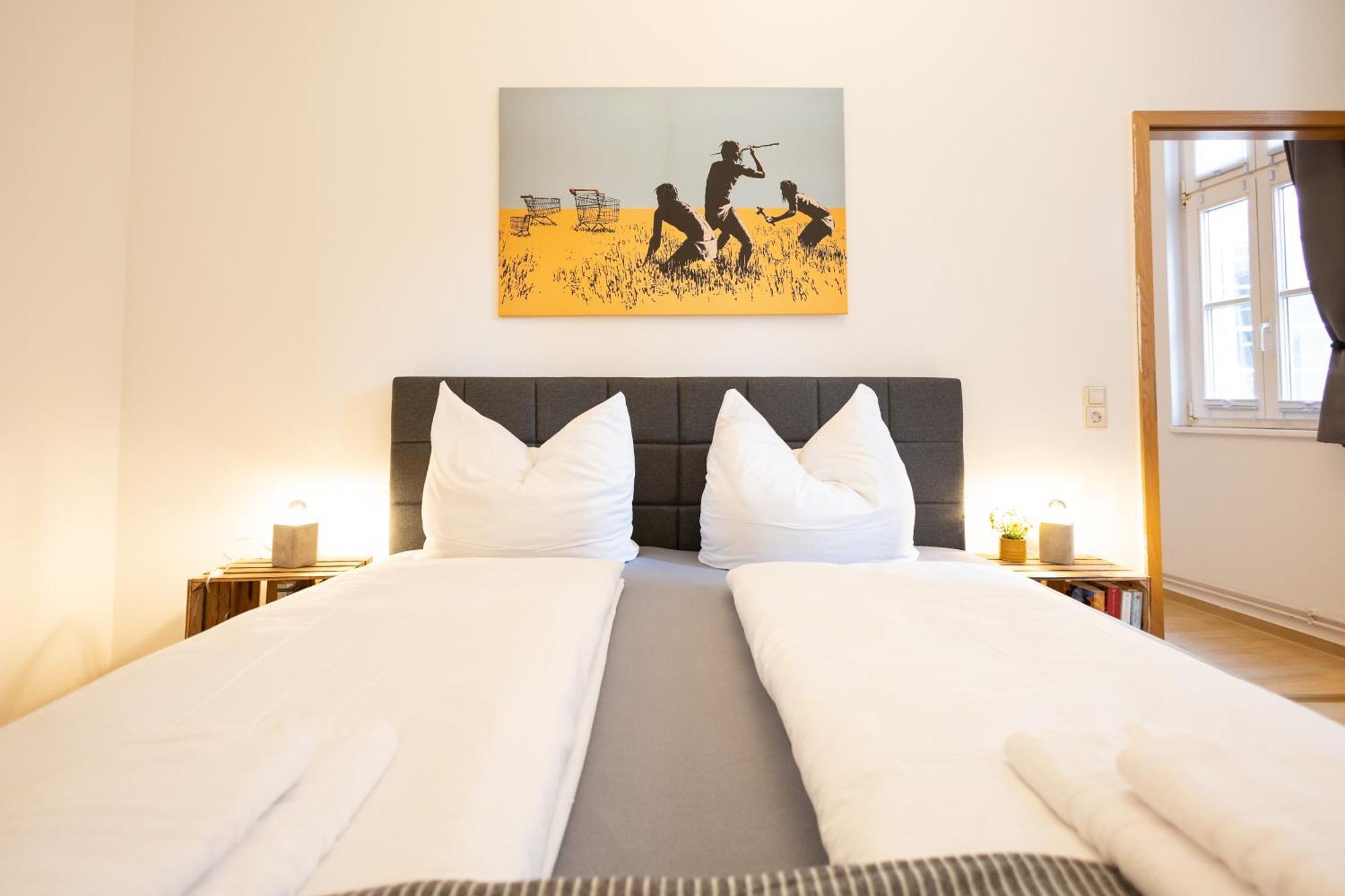 Ko-Living Space An Der Oper - Street Art Design Apartments Halle  ภายนอก รูปภาพ