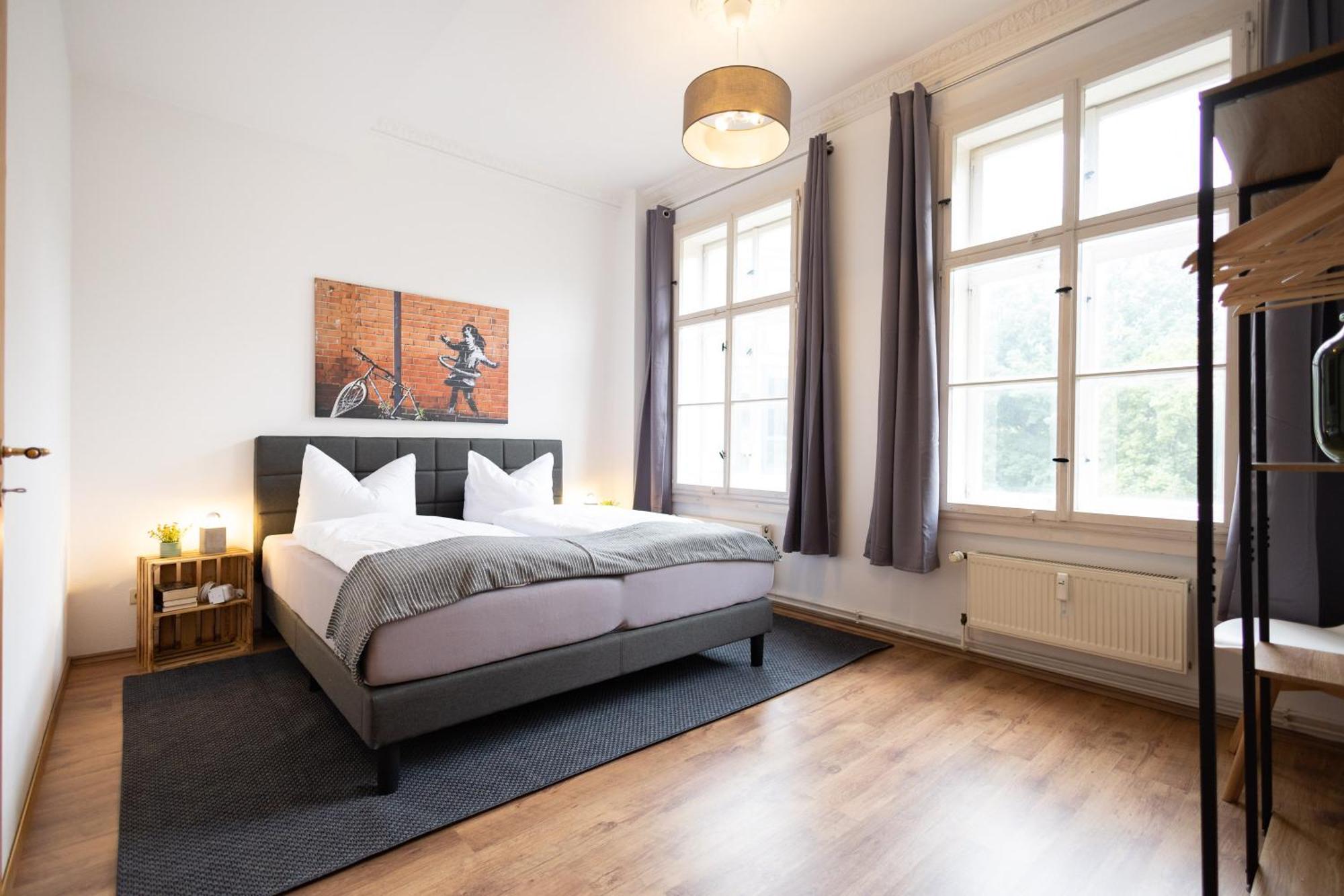 Ko-Living Space An Der Oper - Street Art Design Apartments Halle  ภายนอก รูปภาพ